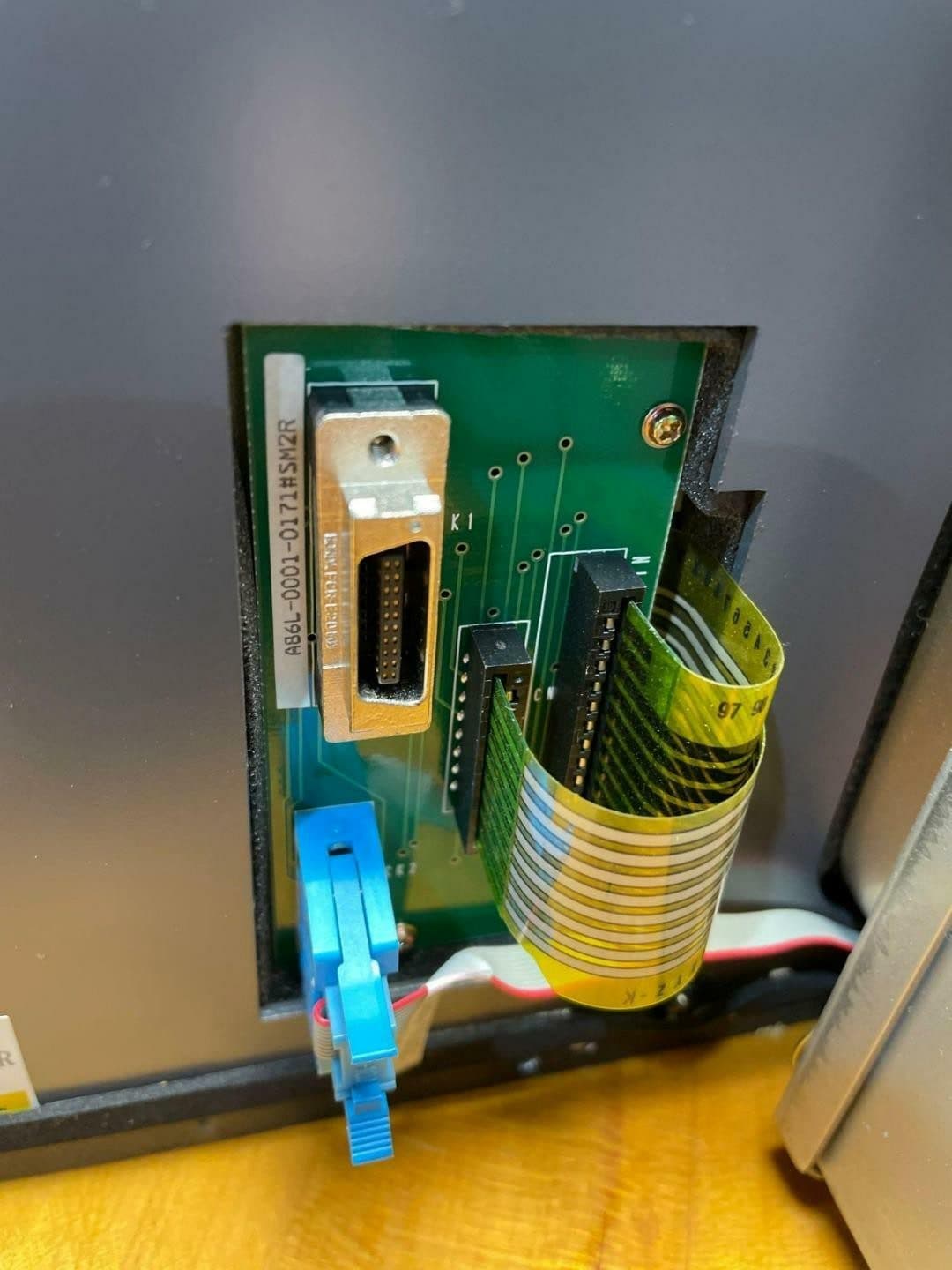 18-MB-A02B-0120-C041-MAR Fanuc 18-MB A02B-0120-C041/MAR Operator Panel 9 Inch Mono CRT/MDI Unit in MN - View 5 | CNC Spare Part